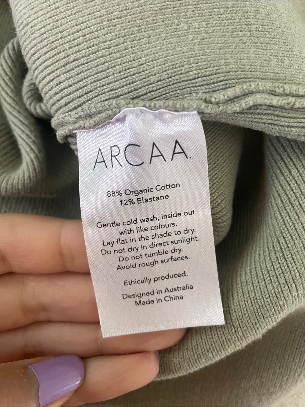 Olive green Short-Sleeve Button Front blouse - Picture 3 of 4